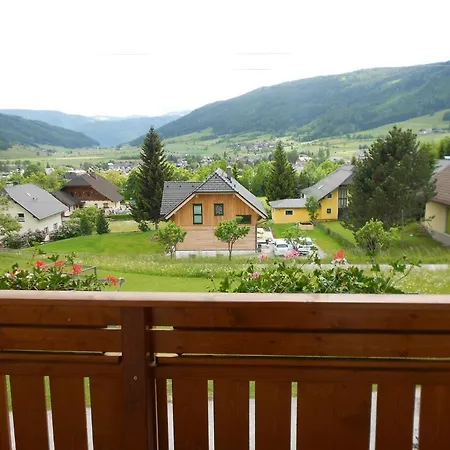 Haus Moni Apartment